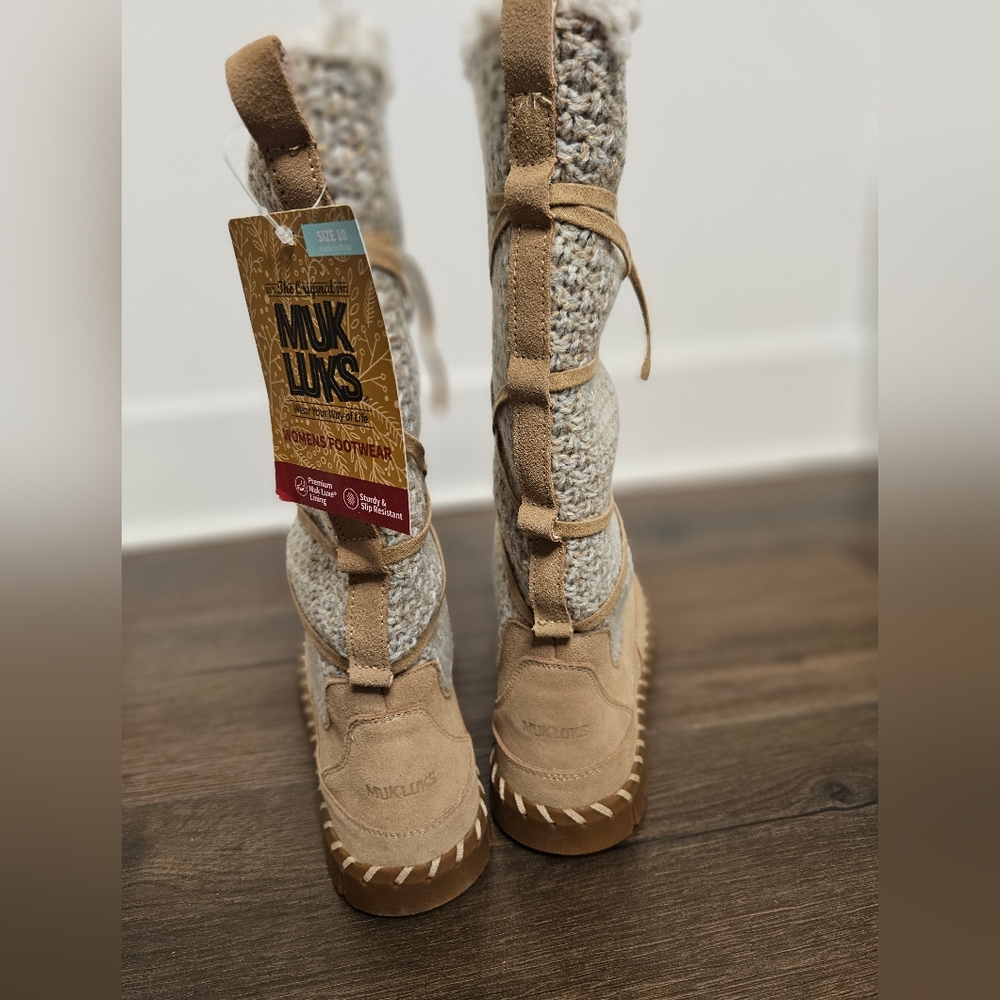 SOLD 💥 NEW 💫 Muk Luks Tall Boots - Sand Color Women's Size 10 - Picture 3 of 12